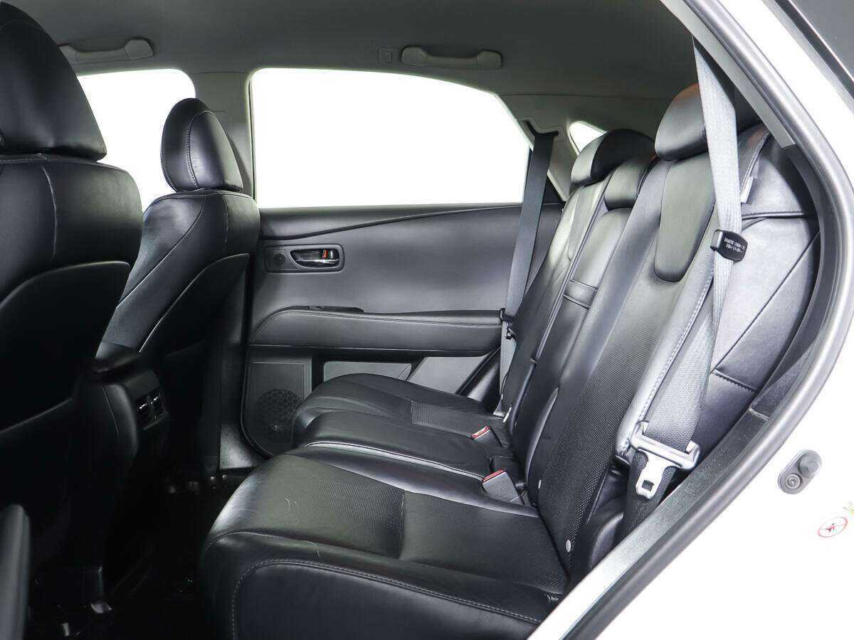 Б/У Лексус Р-Икс 2013 года. Фото: #9