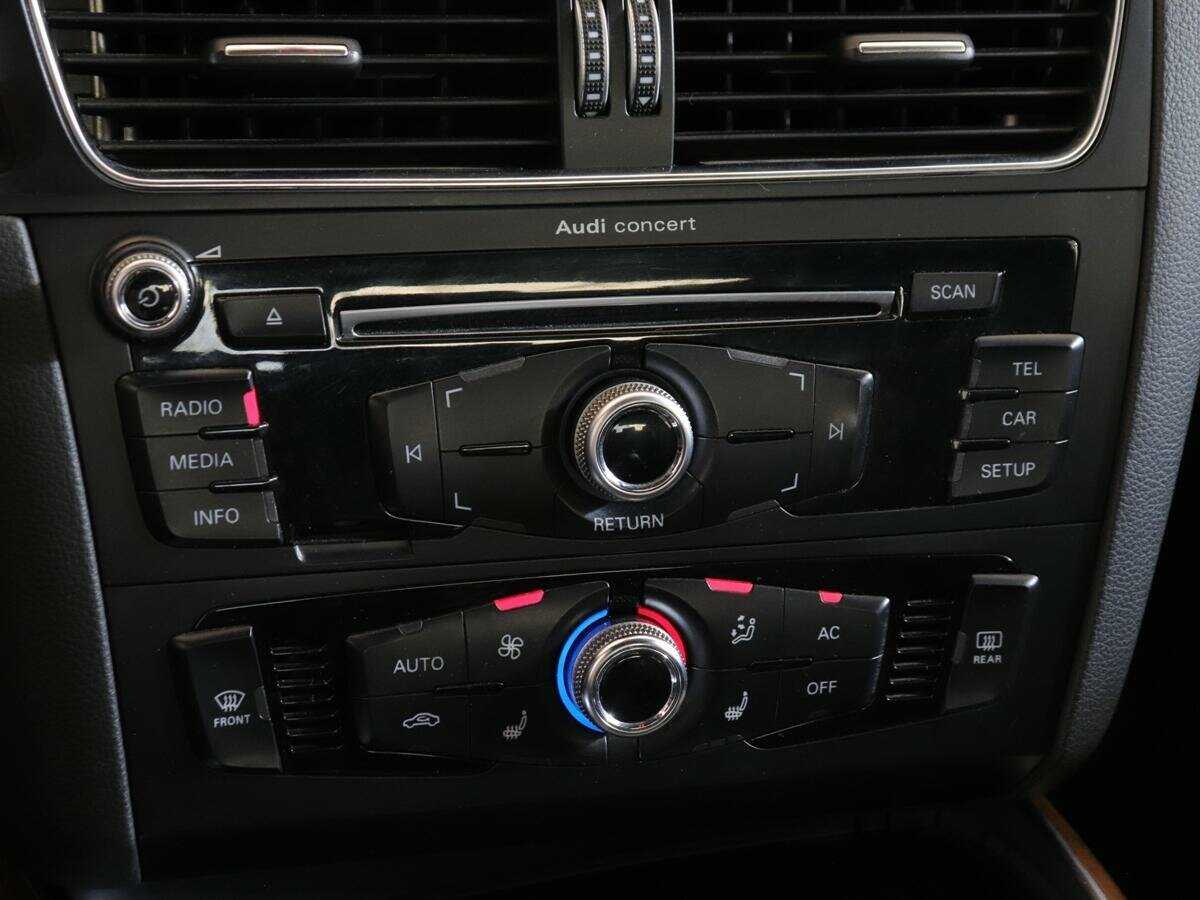 Б/У Ауди К5 2012 года. Фото: #16