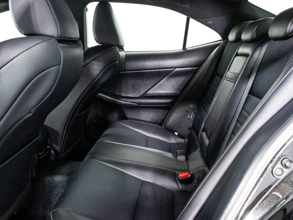 Б/У Лексус ИС 2014 года. Фото: #9