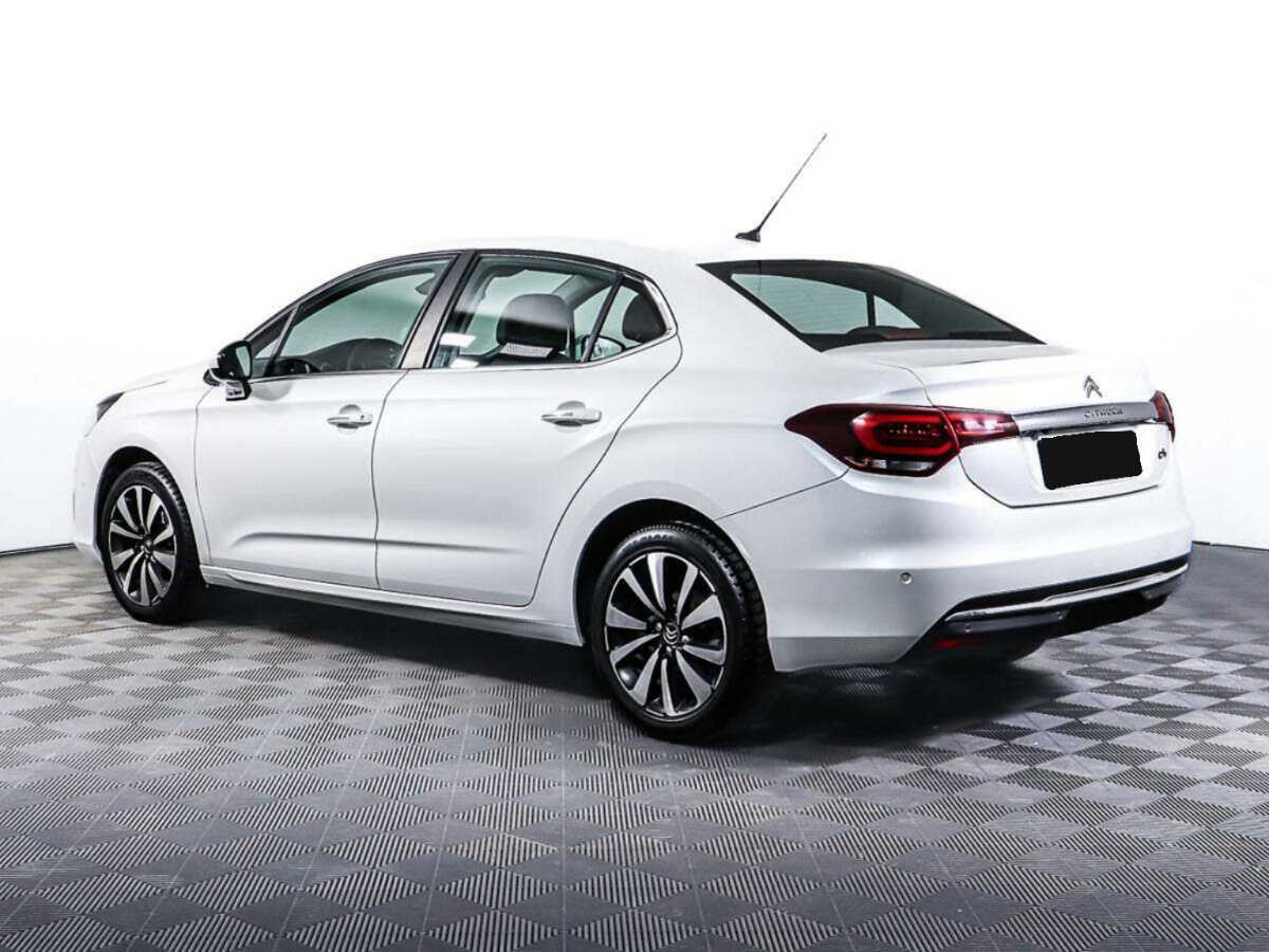 Б/У Ситроен Ц4 2017 года. Фото: #6