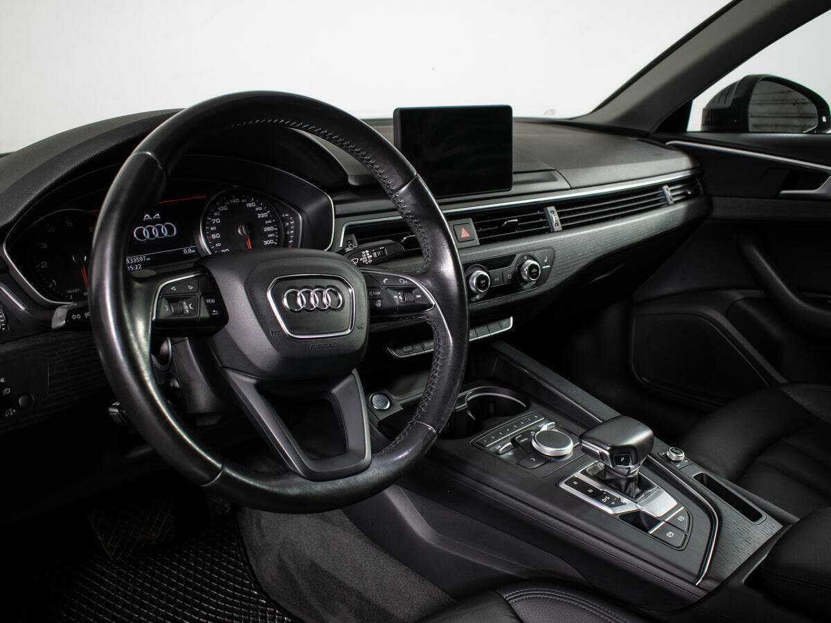 Б/У Ауди А4 2017 года. Фото: #12