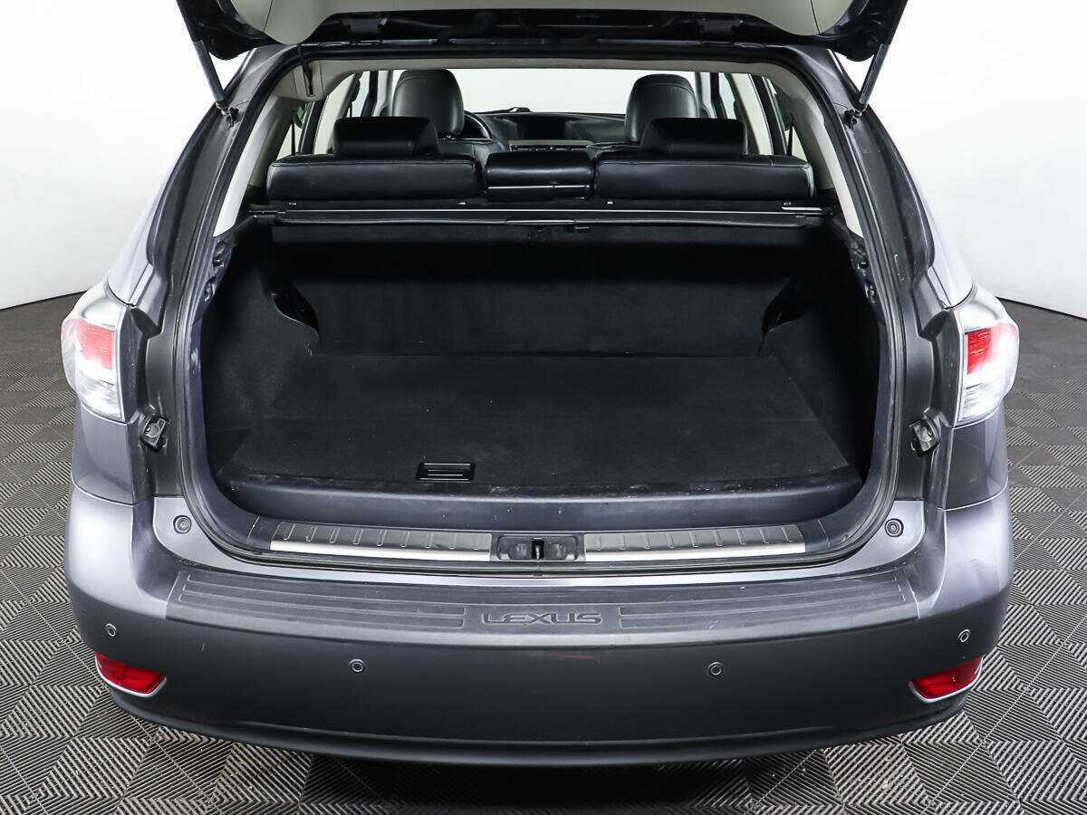 Б/У Лексус Р-Икс 2012 года. Фото: #9