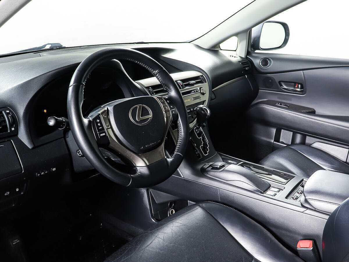Б/У Лексус Р-Икс 2012 года. Фото: #14