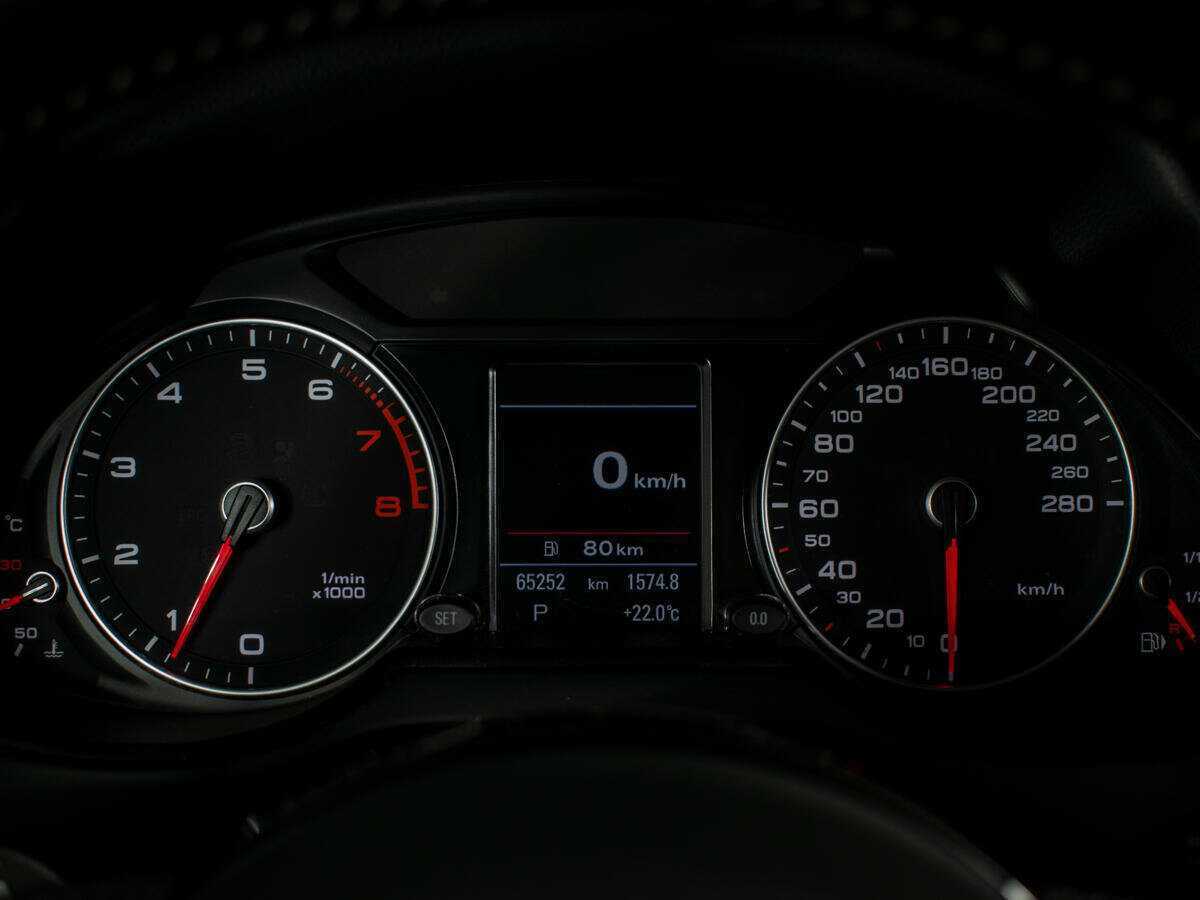 Б/У Ауди К5 2015 года. Фото: #11