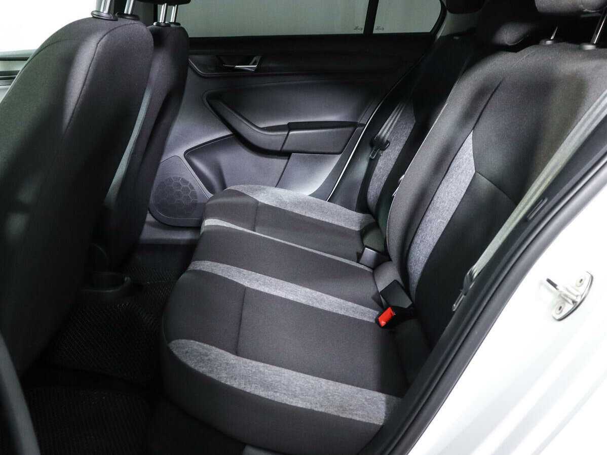 Б/У Шкода Рапид 2021 года. Фото: #8