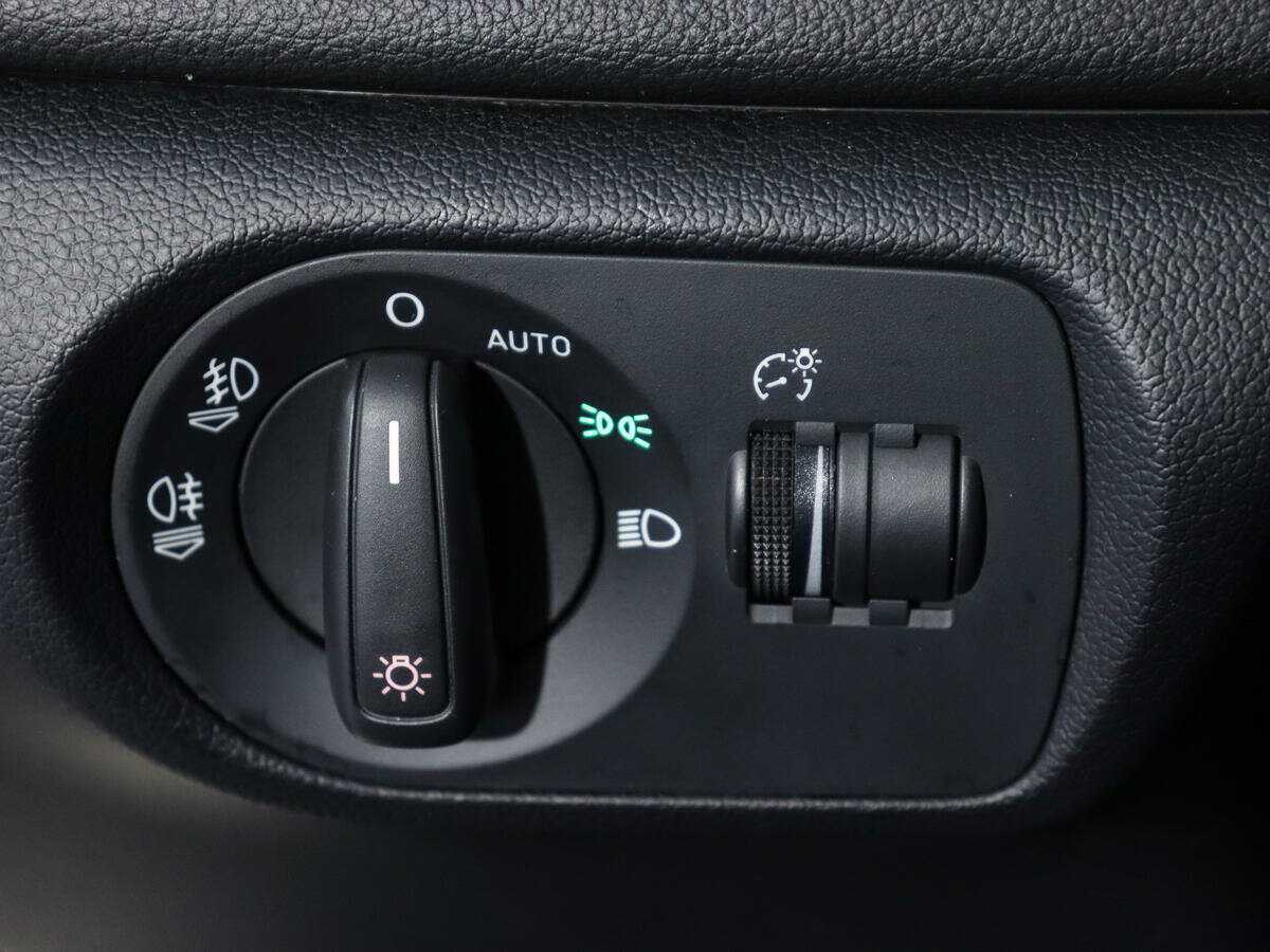 Б/У Ауди К3 2012 года. Фото: #14