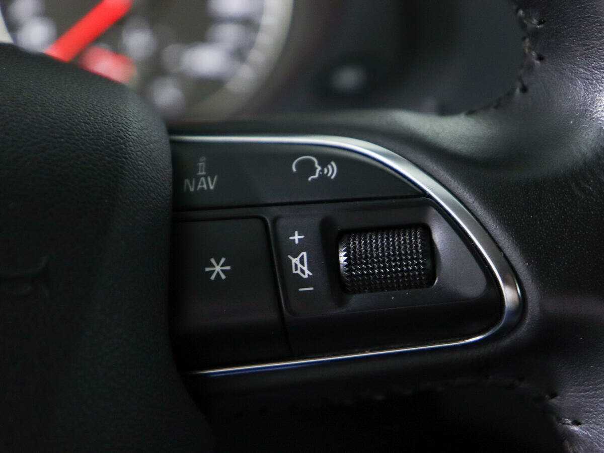 Б/У Ауди К3 2012 года. Фото: #16