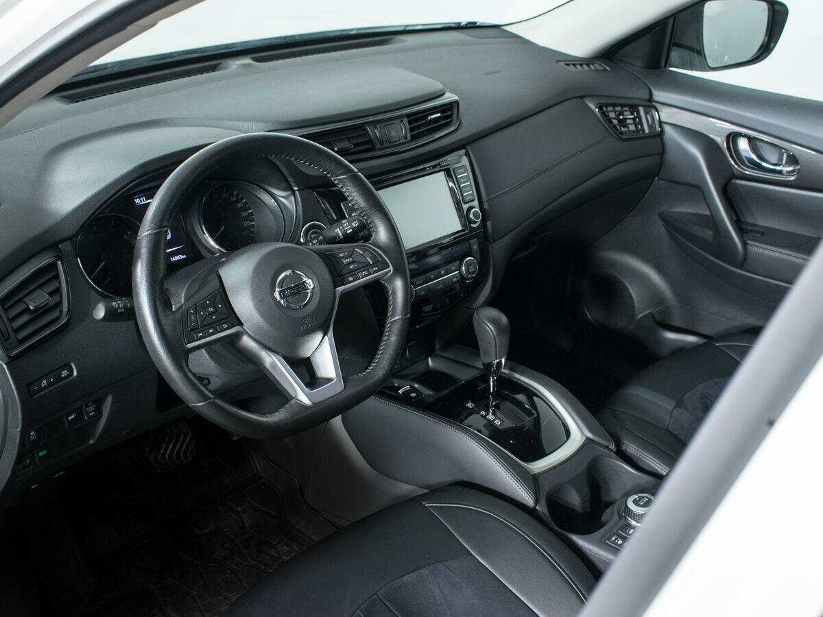 Б/У Ниссан Икс-Трейл 2019 года. Фото: #10