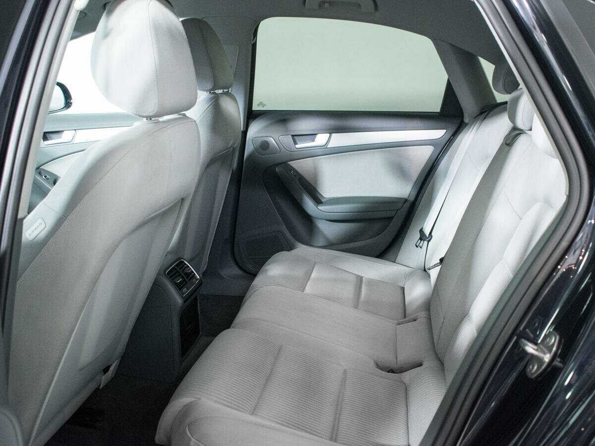 Б/У Ауди А4 2012 года. Фото: #9