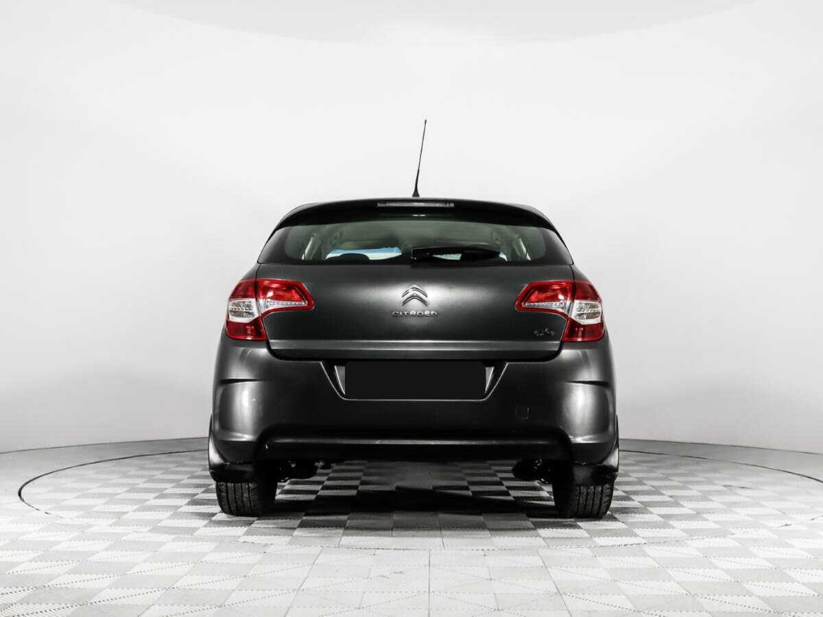 Б/У Ситроен Ц4 2012 года. Фото: #5