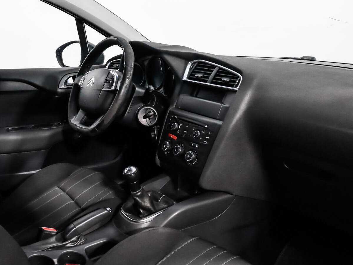 Б/У Ситроен Ц4 2012 года. Фото: #10