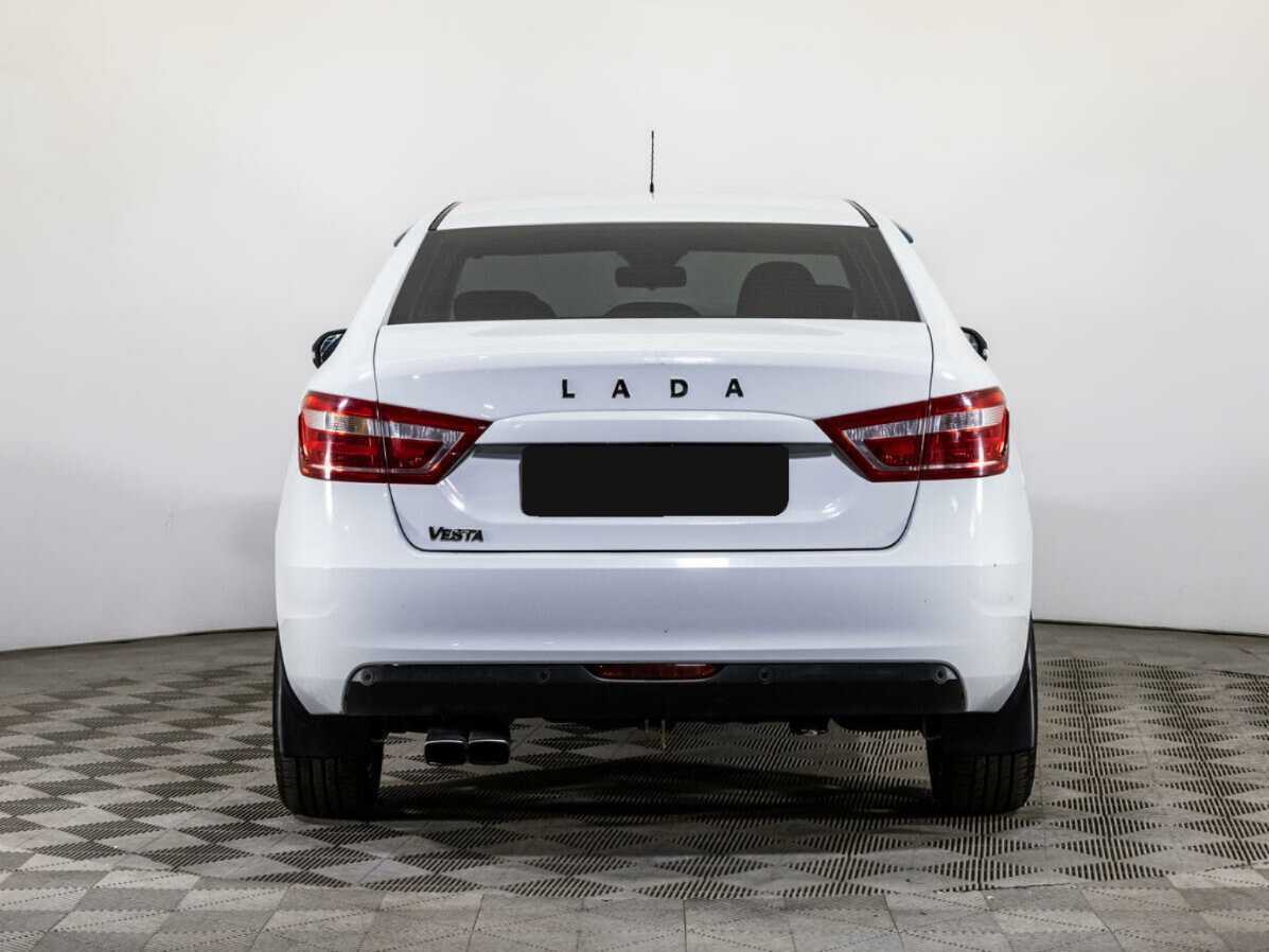Б/У Лада (ВАЗ) Веста 2017 года. Фото: #5