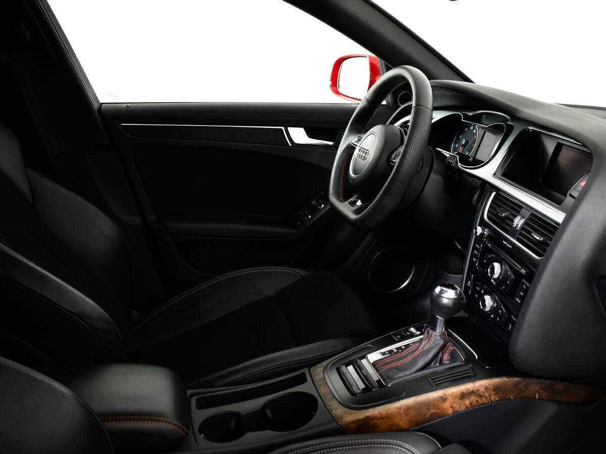 Б/У Ауди А4 2015 года. Фото: #8