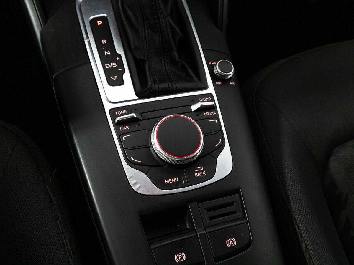 Б/У Ауди А3 2015 года. Фото: #15