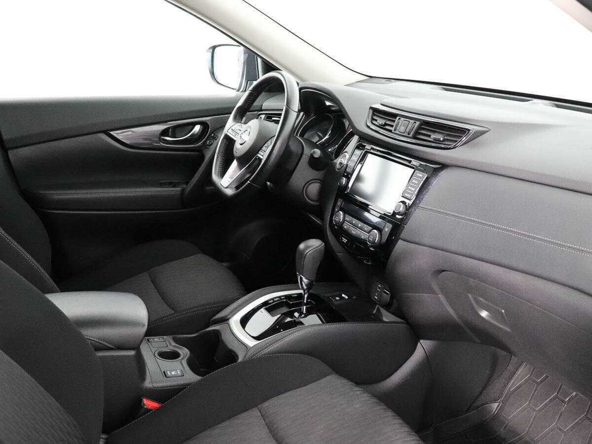 Б/У Ниссан Икс-Трейл 2019 года. Фото: #8