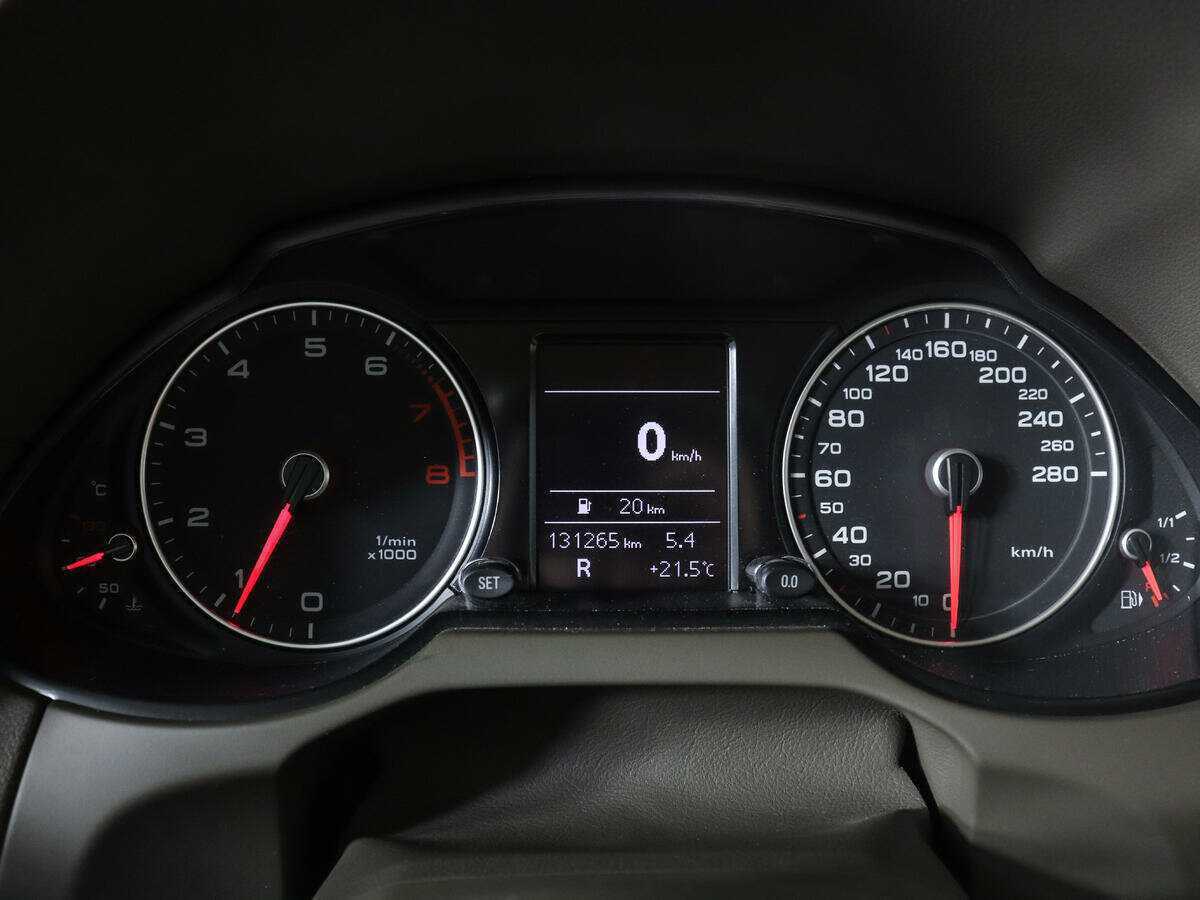 Б/У Ауди К5 2013 года. Фото: #10