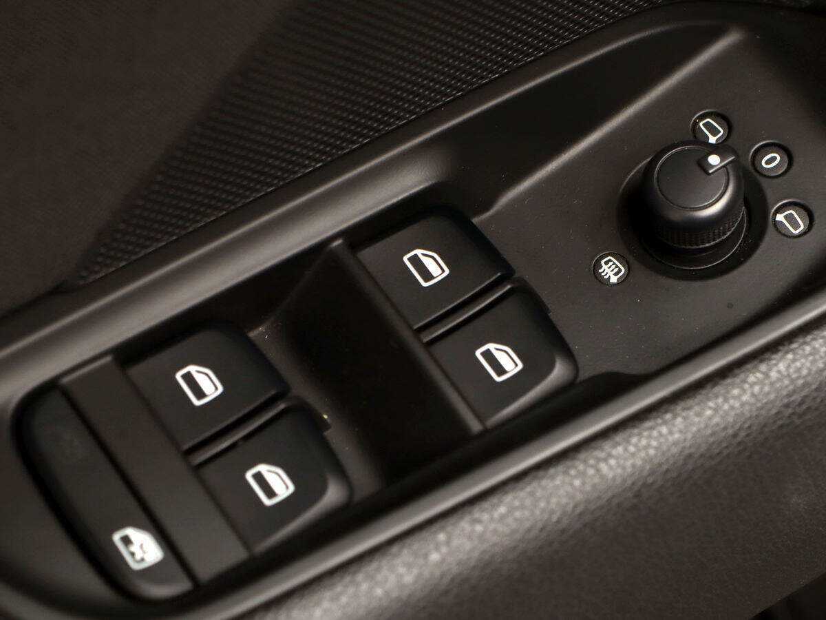 Б/У Ауди А3 2015 года. Фото: #11