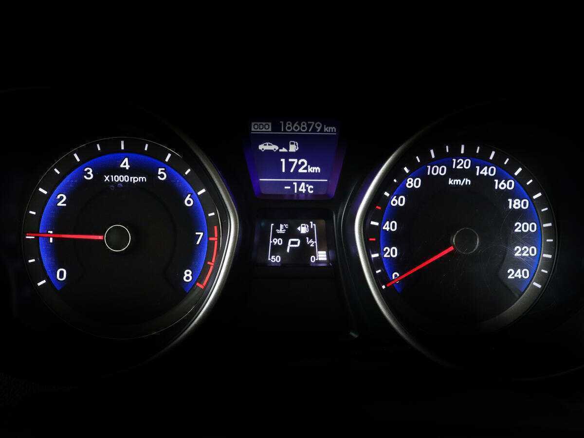 Б/У Хендай ай30 2012 года. Фото: #8