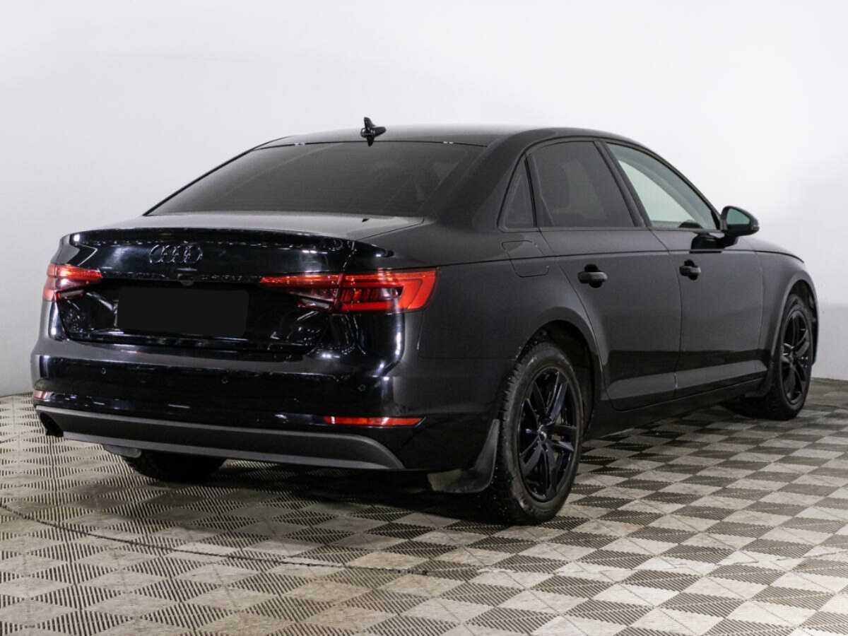 Б/У Ауди А4 2017 года. Фото: #4