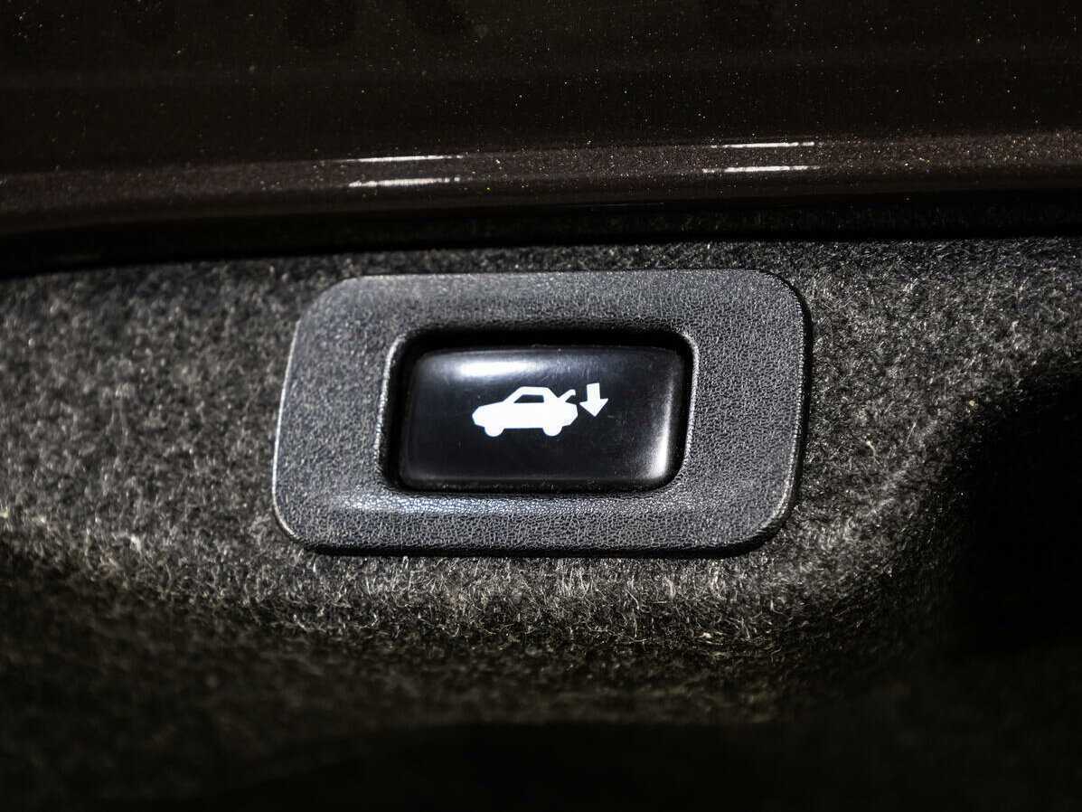 Б/У Лексус ЕС 2014 года. Фото: #24