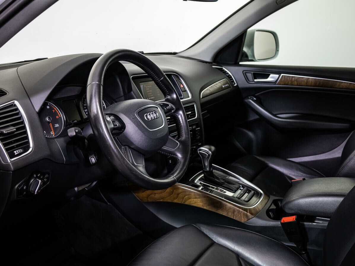 Б/У Ауди К5 2012 года. Фото: #8