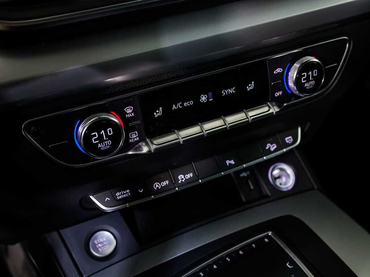 Б/У Ауди К5 2018 года. Фото: #13