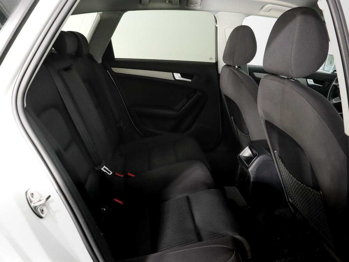 Б/У Ауди А4 2013 года. Фото: #10