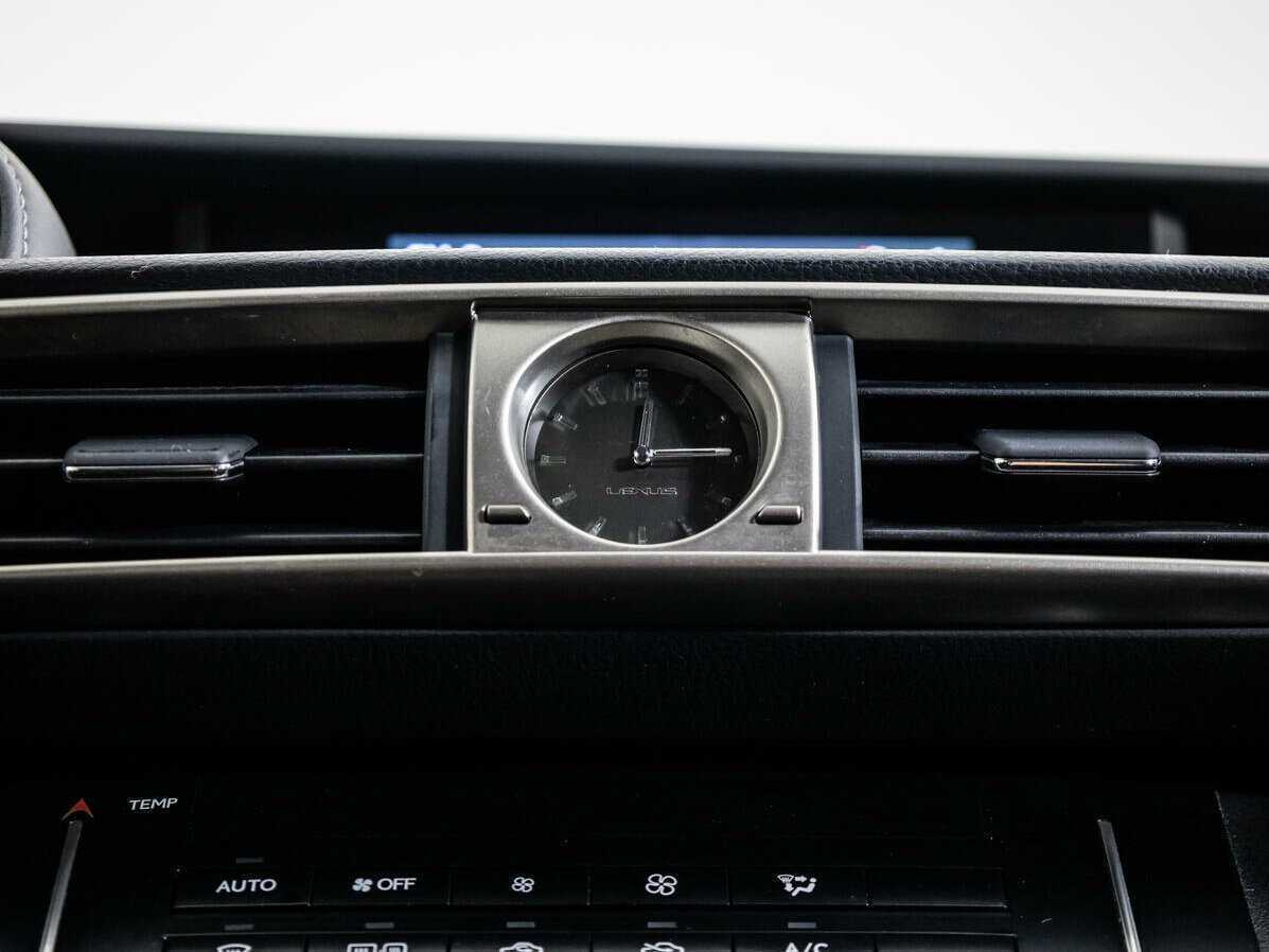 Б/У Лексус ИС 2014 года. Фото: #10