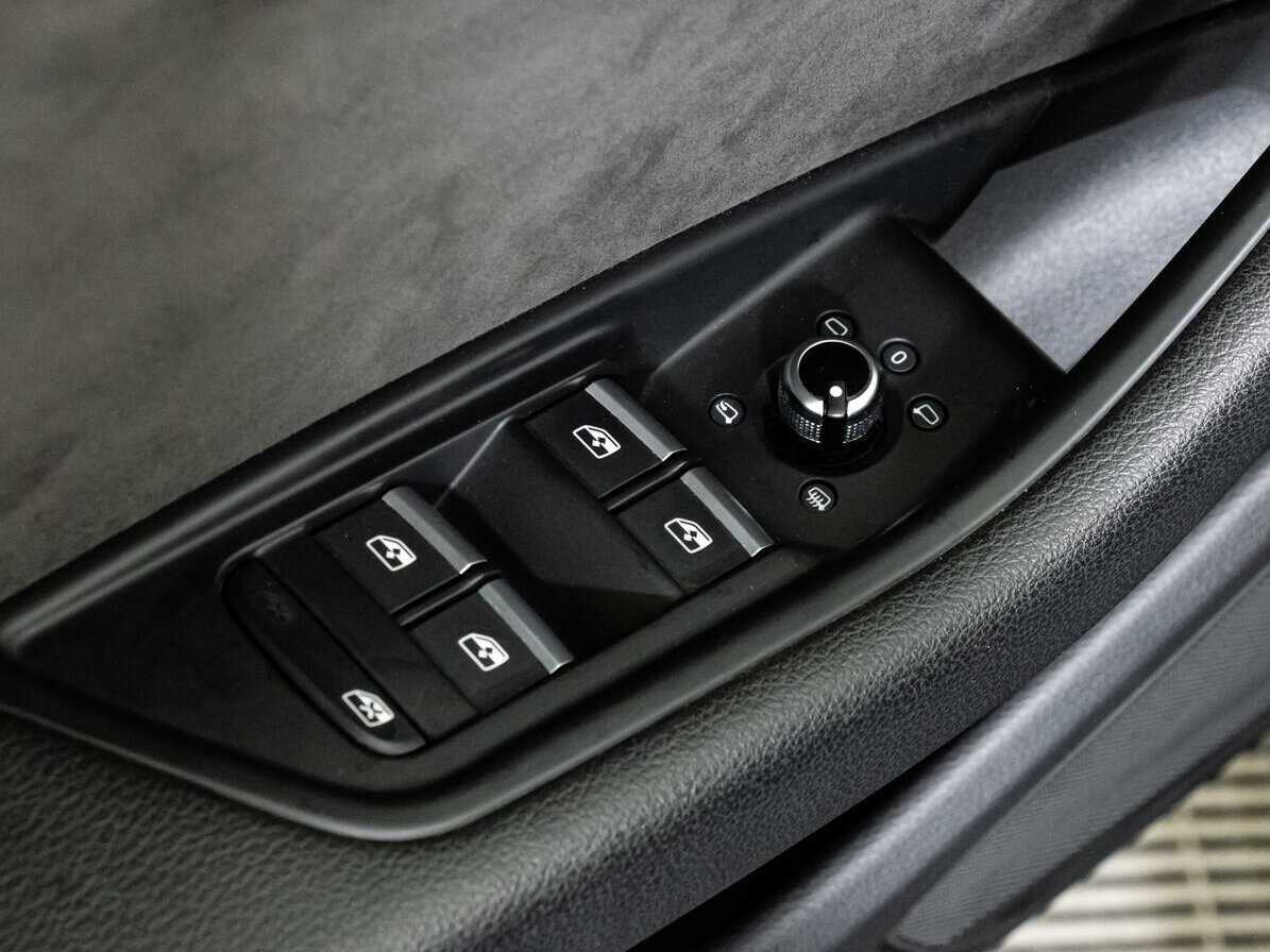 Б/У Ауди А5 2018 года. Фото: #17