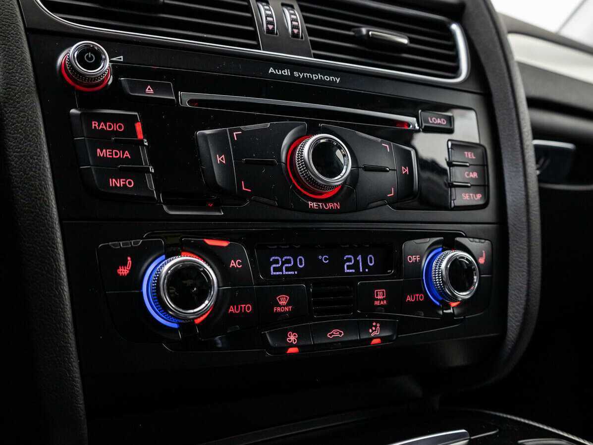 Б/У Ауди А4 2012 года. Фото: #14