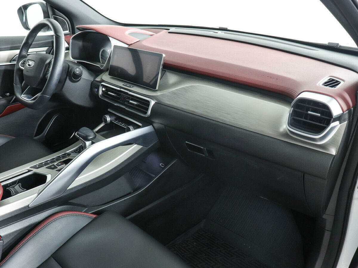 Б/У Джили Кулрэй 2023 года. Фото: #9