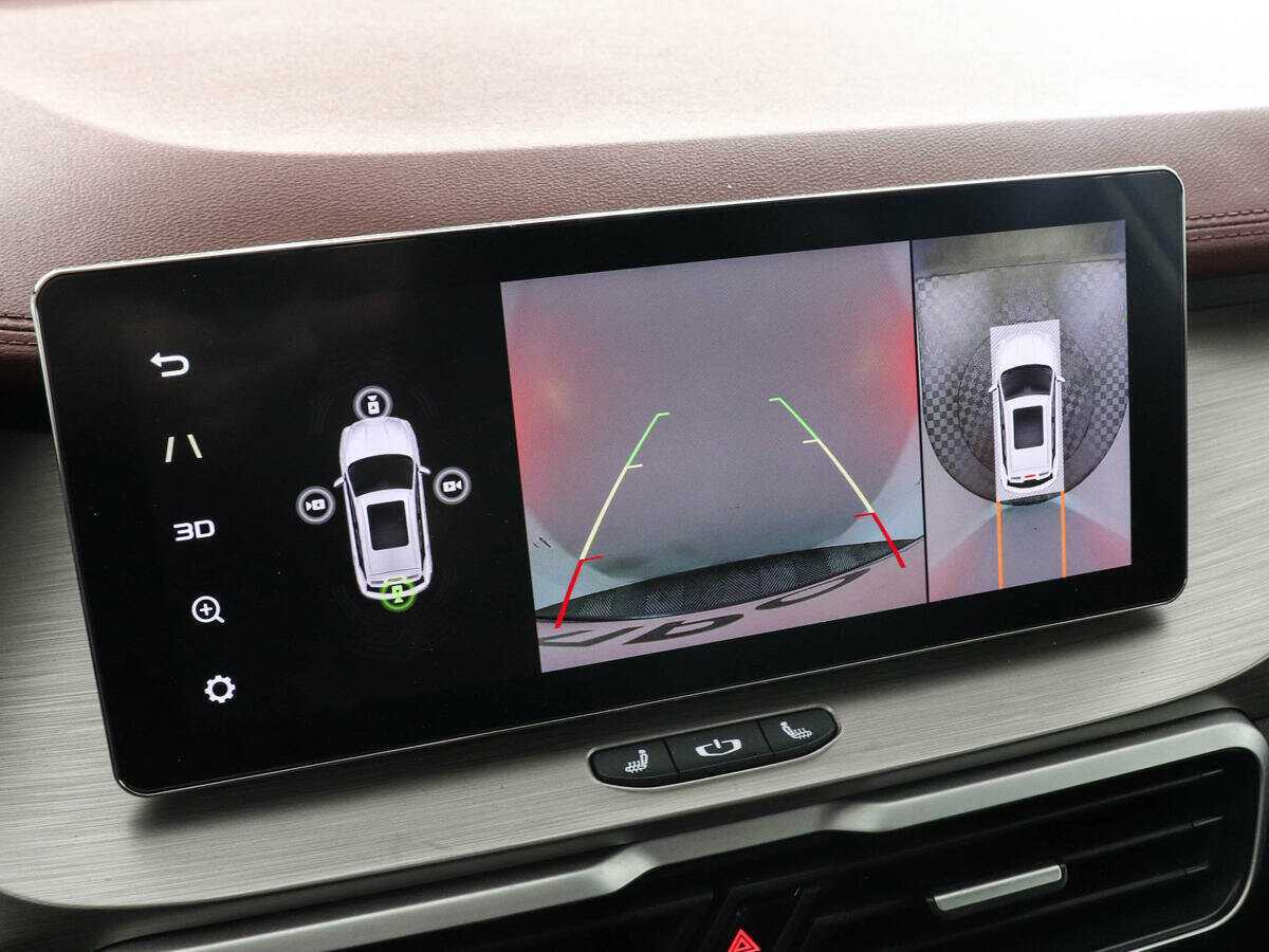 Б/У Джили Кулрэй 2023 года. Фото: #12