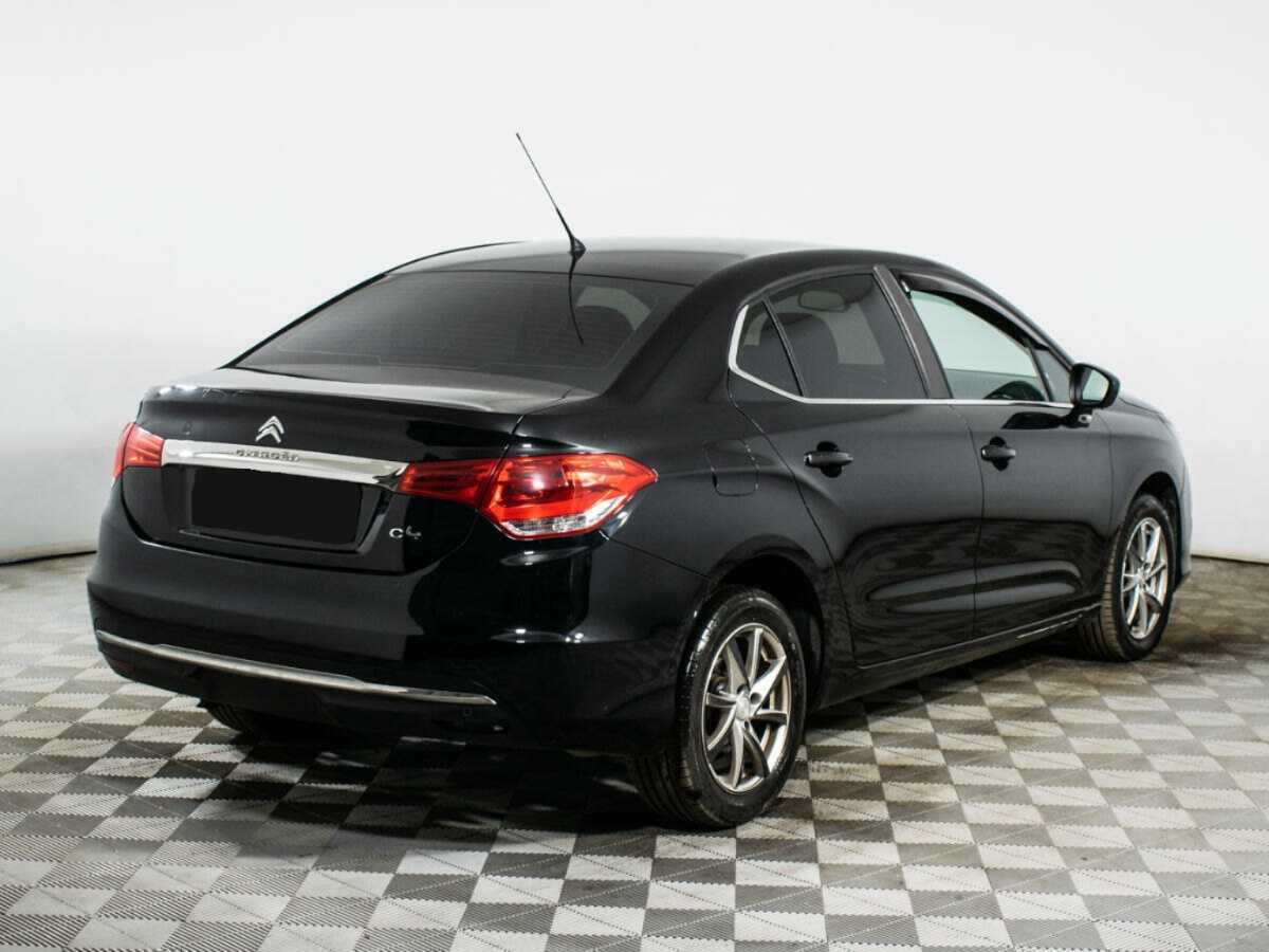 Б/У Ситроен Ц4 2018 года. Фото: #3