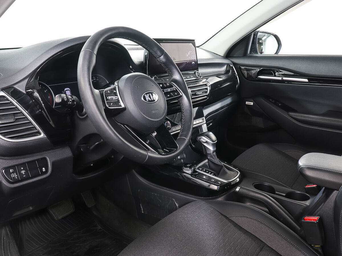 Б/У Киа Сельтос 2021 года. Фото: #12