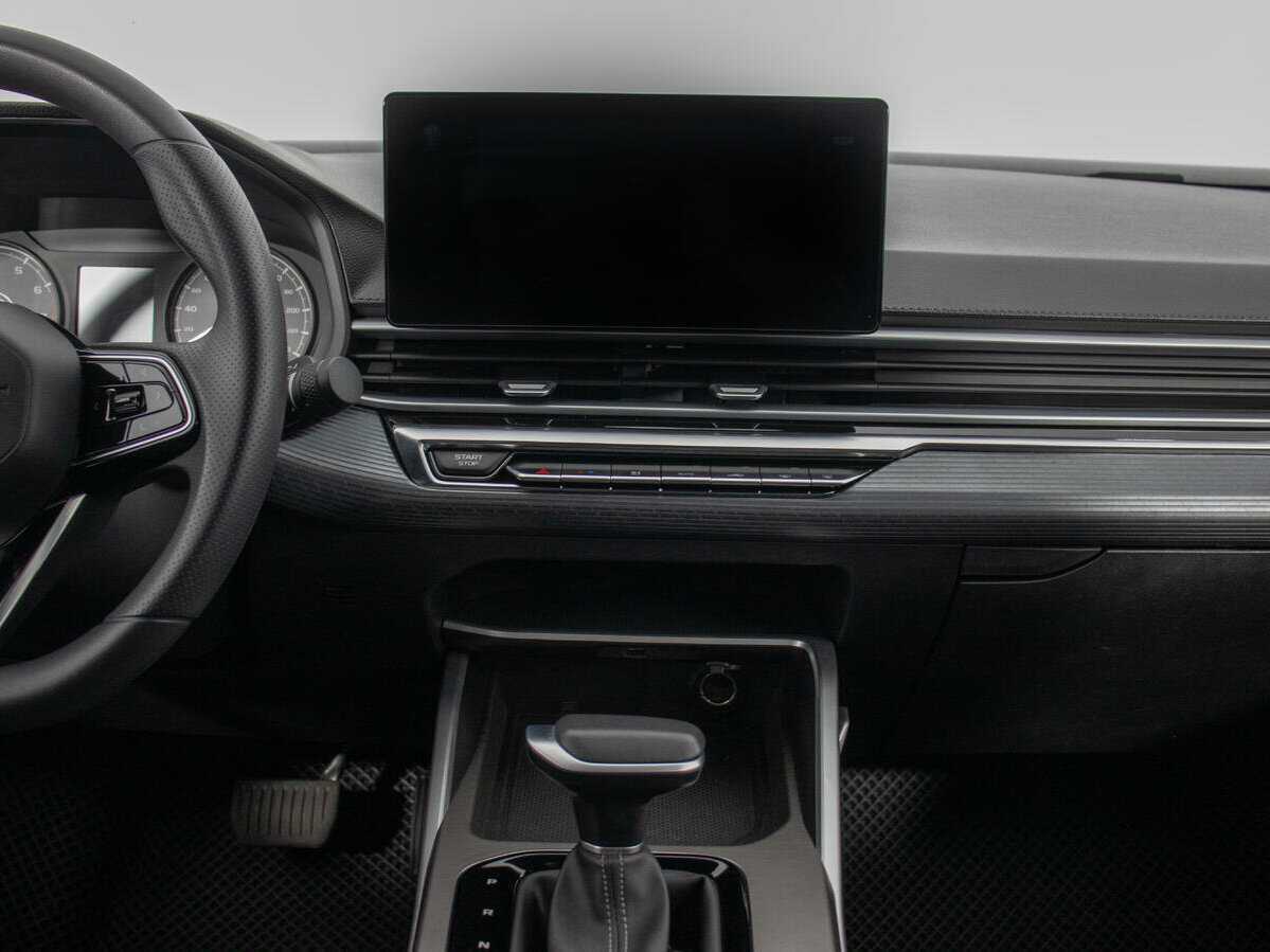 Б/У Джили Эмгранд 2023 года. Фото: #13