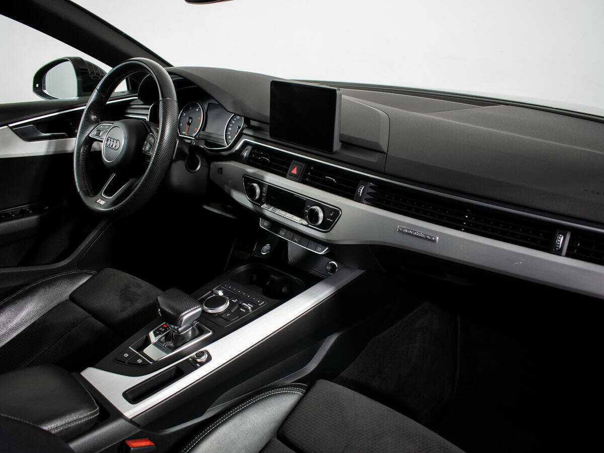 Б/У Ауди А5 2018 года. Фото: #6