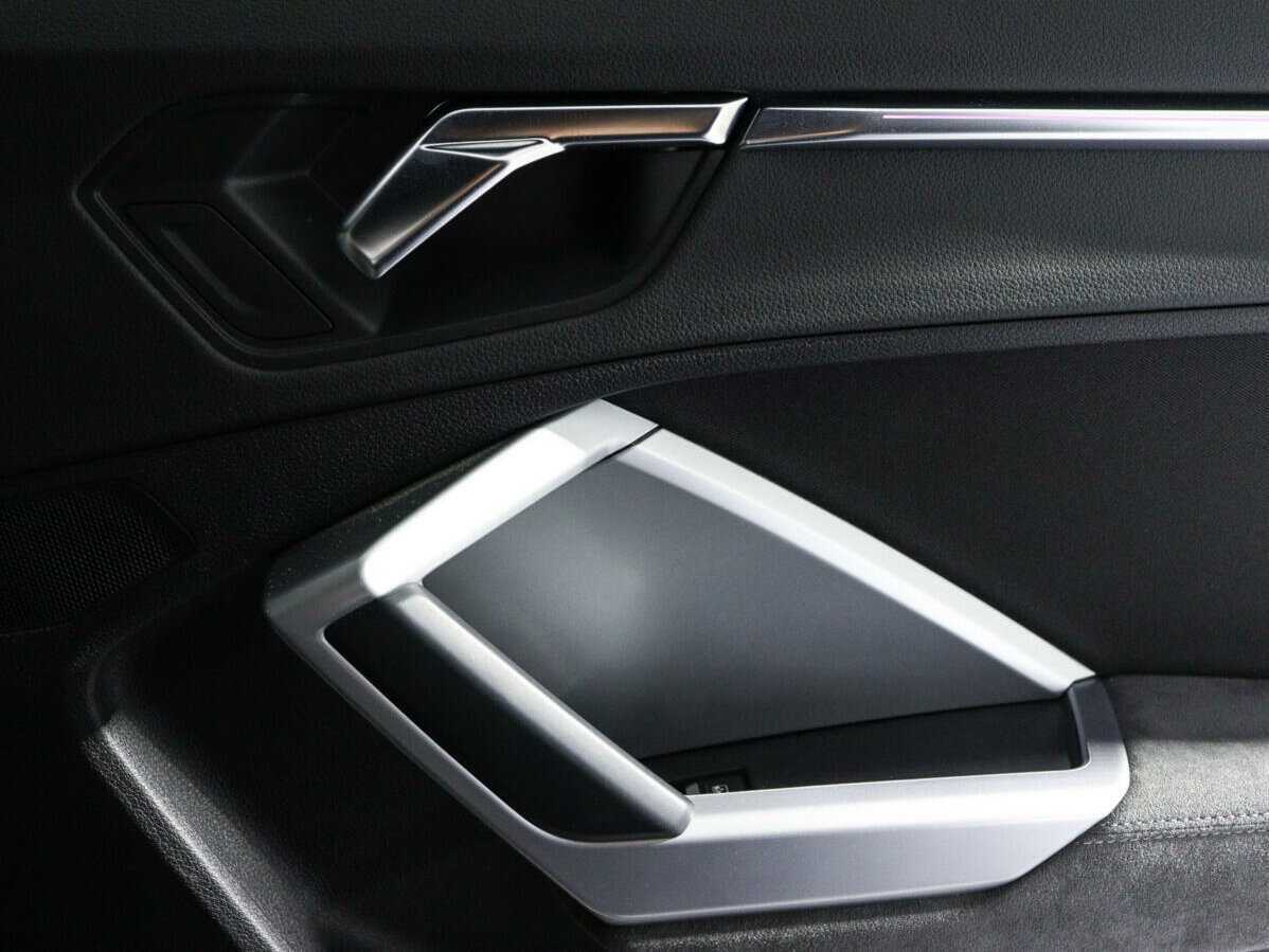 Б/У Ауди К3 2019 года. Фото: #12