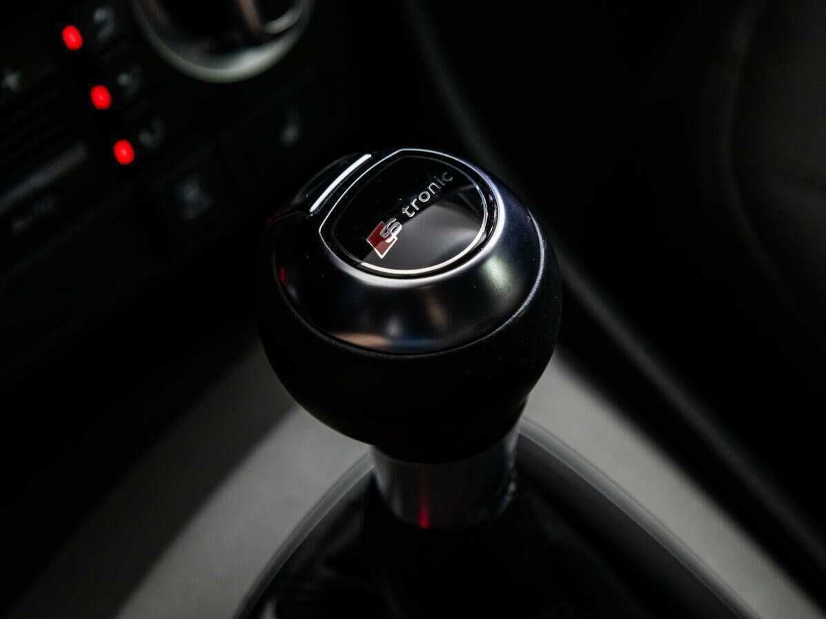 Б/У Ауди К3 2013 года. Фото: #11