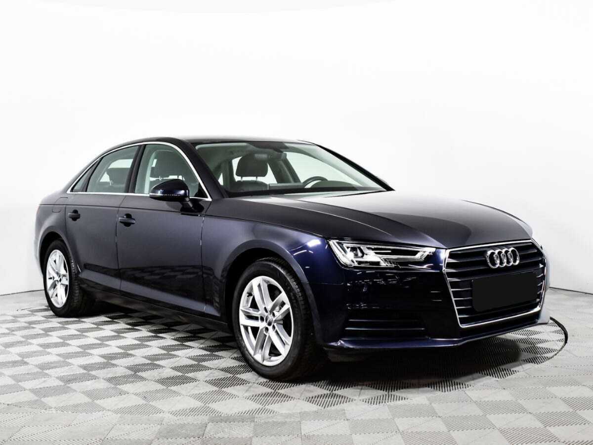 Б/У Ауди А4 2017 года. Фото: #2