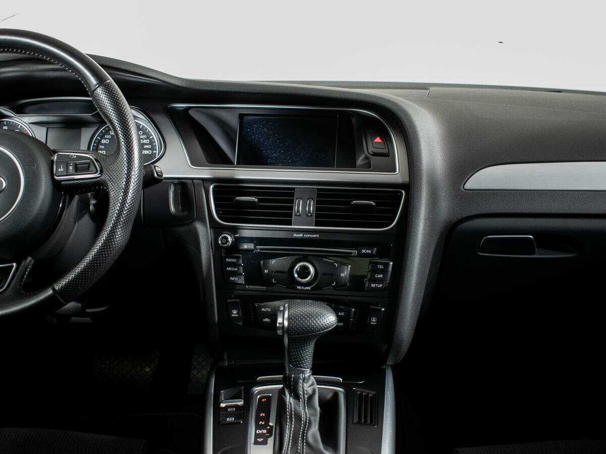 Б/У Ауди А4 2014 года. Фото: #9