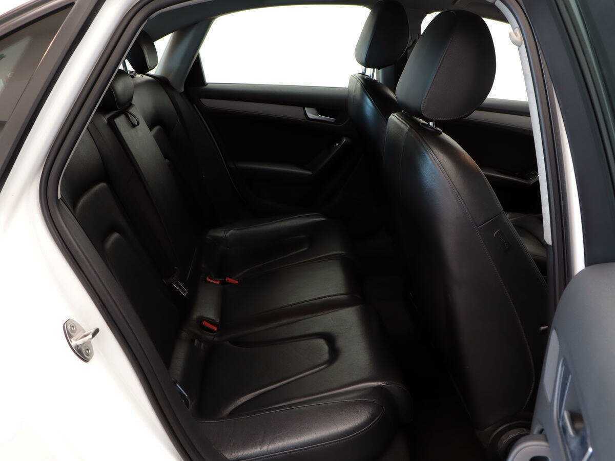 Б/У Ауди А4 2013 года. Фото: #7