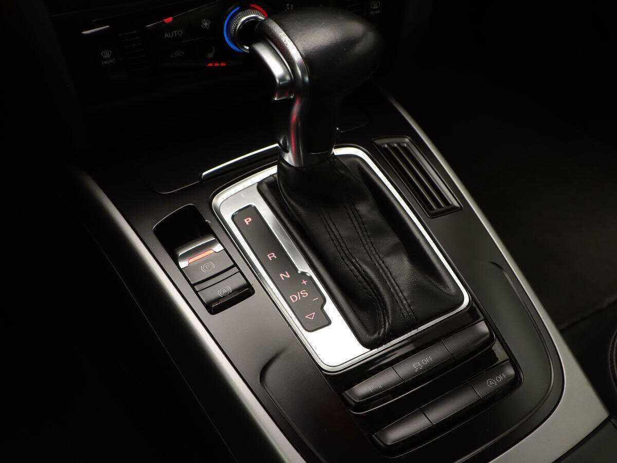 Б/У Ауди А4 2013 года. Фото: #14