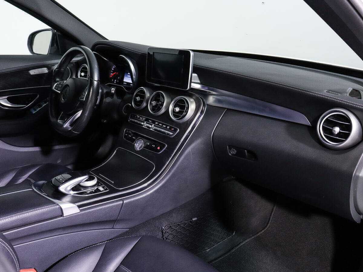 Б/У Мерседес-Бенц Ц-Класс 2014 года. Фото: #8