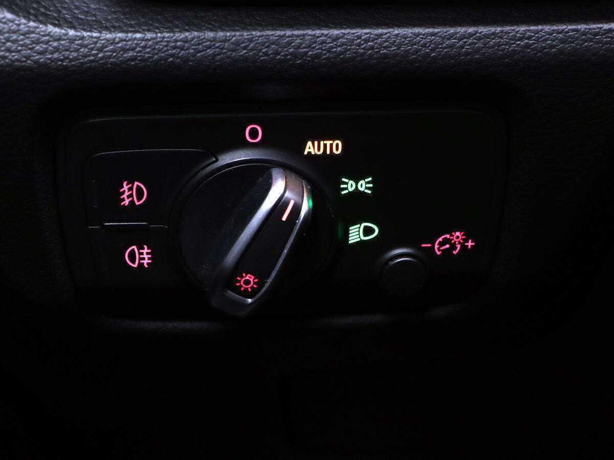 Б/У Ауди А3 2013 года. Фото: #9