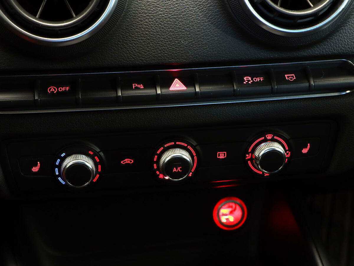 Б/У Ауди А3 2013 года. Фото: #12