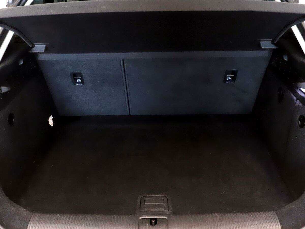 Б/У Ауди А3 2014 года. Фото: #9