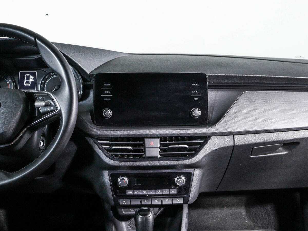 Б/У Шкода Рапид 2021 года. Фото: #10