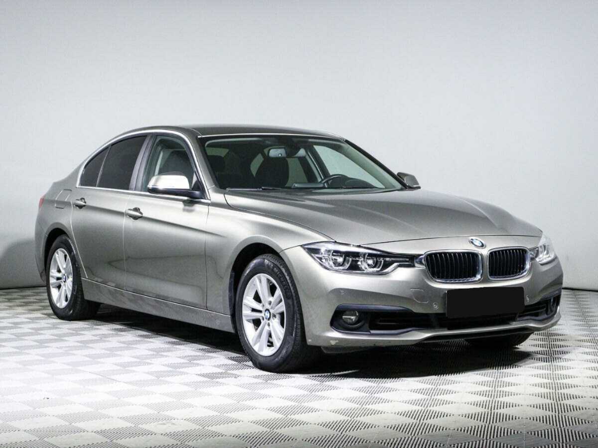 Б/У БМВ 3 серии 2017 года. Фото: #2