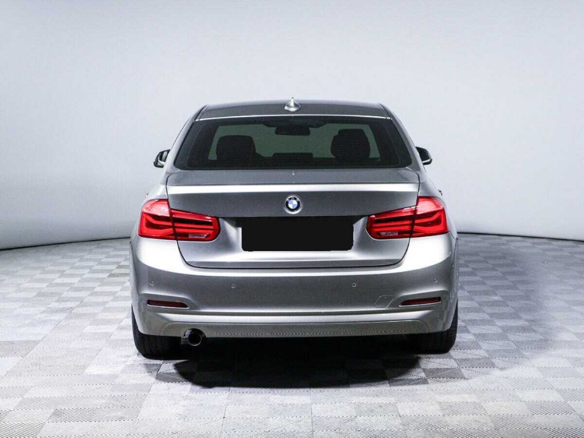 Б/У БМВ 3 серии 2017 года. Фото: #4