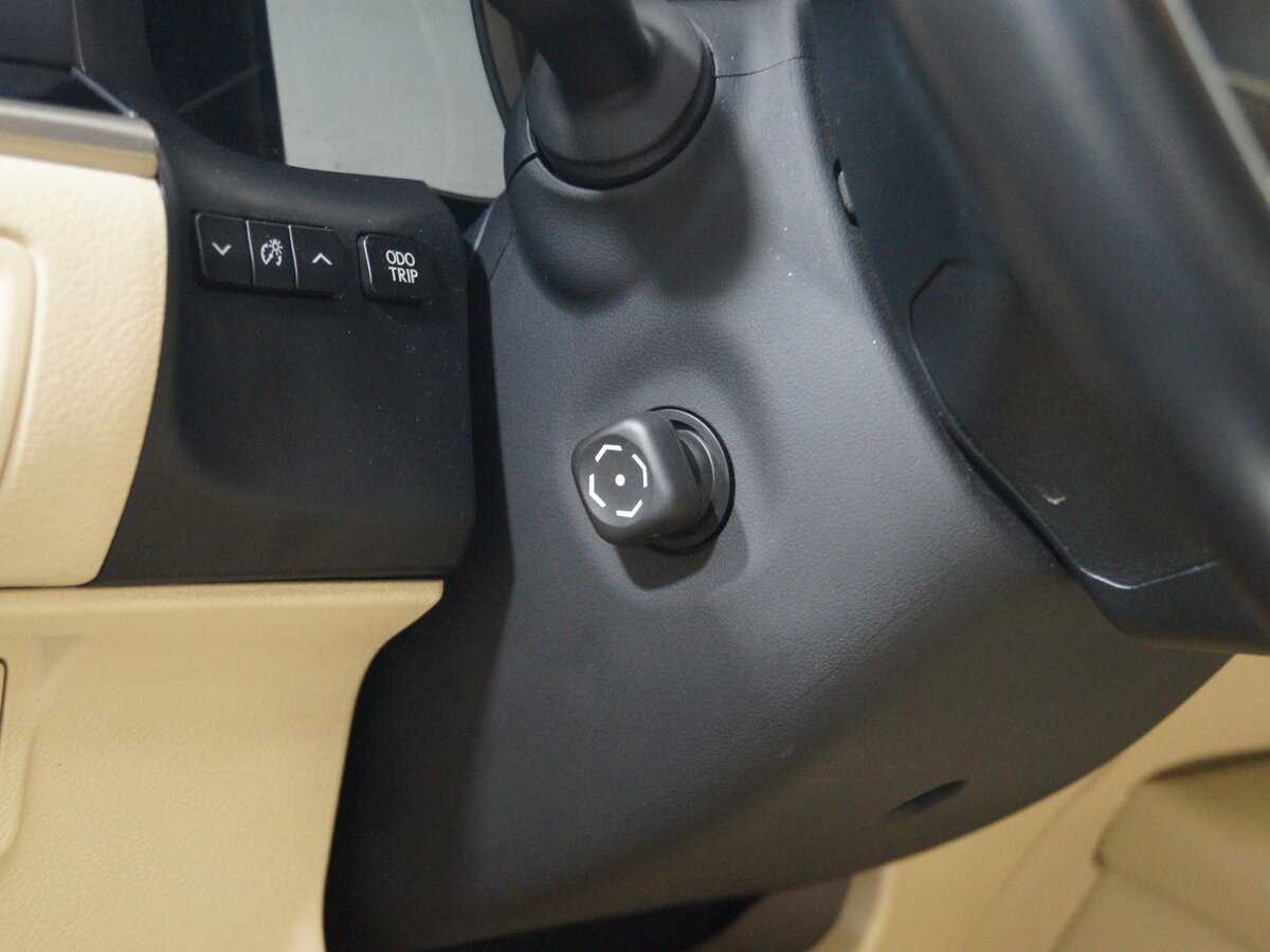 Б/У Лексус ЕС 2012 года. Фото: #9